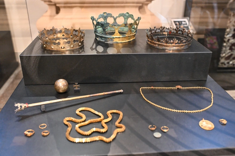 Królewskie regalia