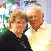 Małżonkowie Anna i Jan od 48 lat razem stoją przy Panu.