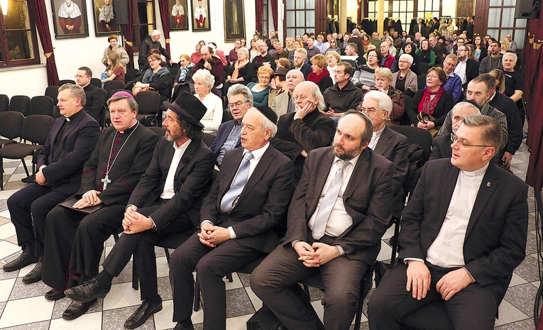 	– Poszukiwanie wspólnych wartości jest czymś, do czego zachęca Sobór Watykański II w dokumencie „Nostra aetate” – mówi ks. dr Tomasz Kowalski.