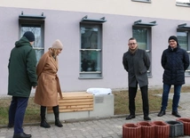 Waga niemowlęca na szlaku symboli Radomia