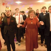 	Były to wyjątkowe rekolekcje połączone z sylwestrową zabawą w duchu „Nowej kultury”.