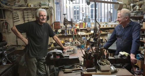 Pracownia brązownicza