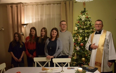 Wizyta duszpasterska u państwa Zielińskich w Radomiu.