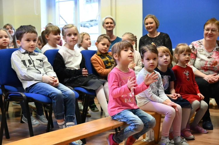 Kolędowanie przedszkolaków z Opola