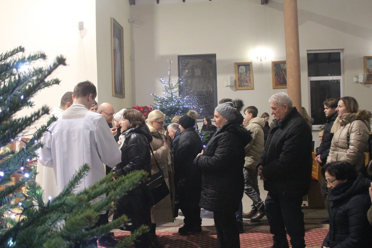 Ciechanów. Oazowe kolędowanie z biskupem