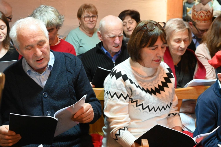 Kolędowanie pod Babią Górą