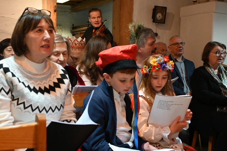 Kolędowanie pod Babią Górą