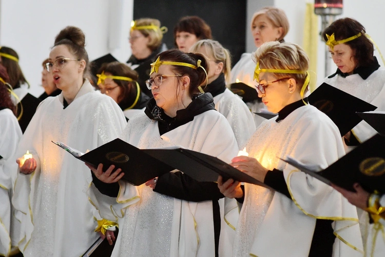 Gutkowo. Jasełka "Zaśpiewajmy Jezuskowi"