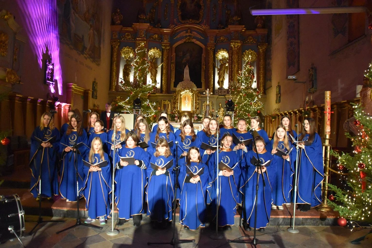 Przasnysz. Kolędowanie w farze