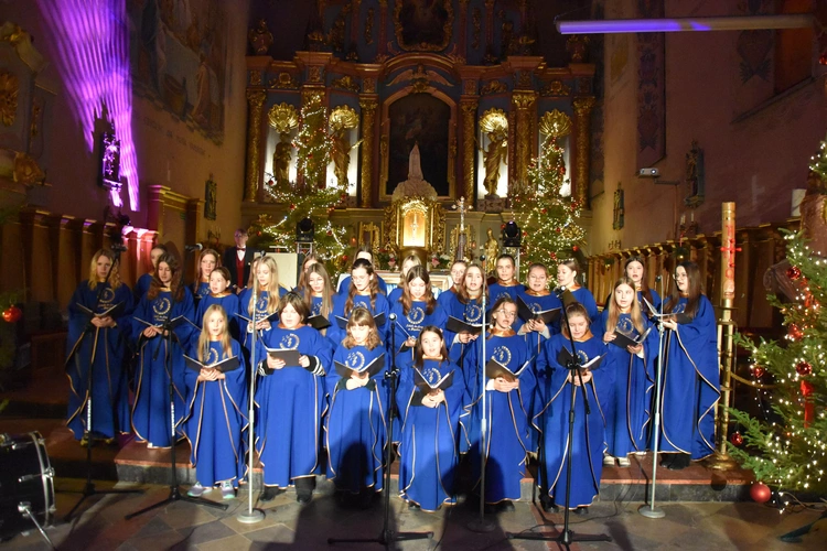 Przasnysz. Kolędowanie w farze