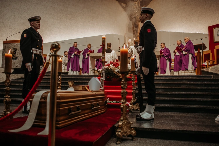 Ostatnie pożegnanie ks. Edmunda Skalskiego