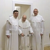 Nie tylko „Pawełki”. Współcześni paulini z przymrużeniem oka