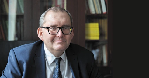 Prof. Paweł Borecki Jest specjalistą w zakresie prawa wyznaniowego, pracownikiem Wydziału Prawa i Administracji Uniwersytetu Warszawskiego.