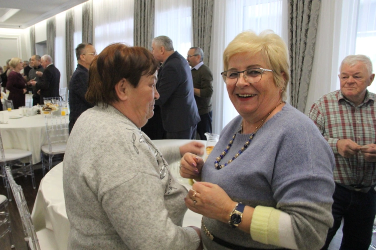 Niskowa. Spotkanie opłatkowe dla seniorów i grup parafialnych