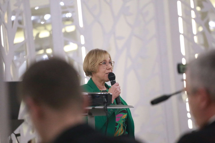 Konferencja o zmianach w polskiej szkole w Mielcu