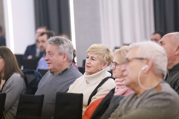 Konferencja o zmianach w polskiej szkole w Mielcu