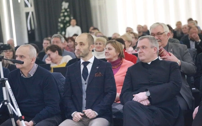 Konferencja o zmianach w polskiej szkole w Mielcu