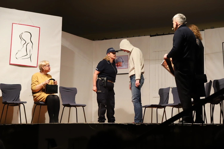 Spektakl "To dziecko" (Nie)Zwykłego Teatru na Korabce
