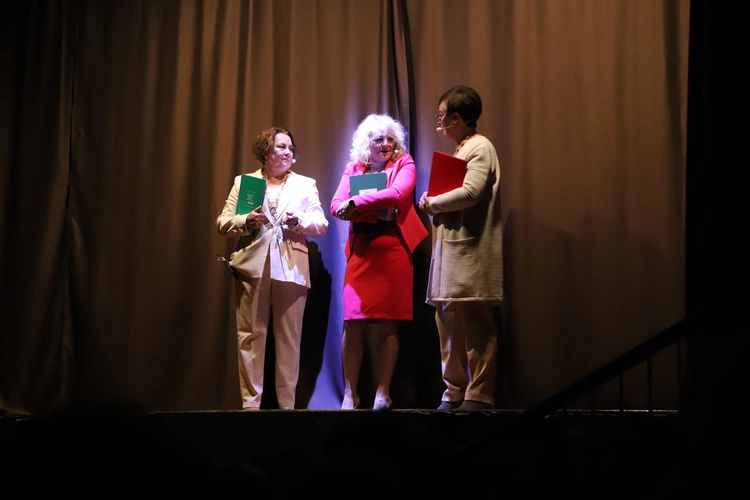 Spektakl "To dziecko" (Nie)Zwykłego Teatru na Korabce