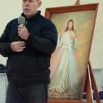 Miejsce miłosierdzia za kratami