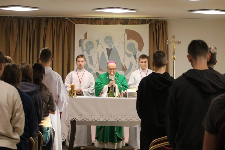 Napełnijcie stągwie wodą Słowa Bożego