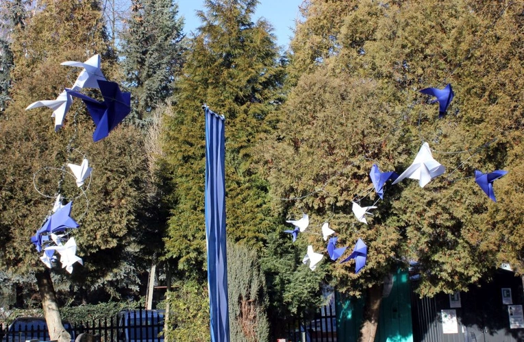 Odsłonięcie monumentu pamięci ofiar marszu śmierci