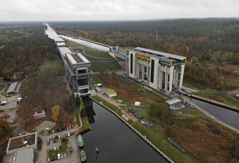 Podnośnia statków Niederfinow