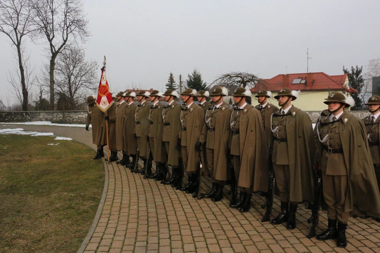Pogrzeb kpt. Wacława Szaconia "Czarnego"