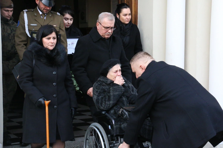 Pogrzeb kpt. Wacława Szaconia "Czarnego"