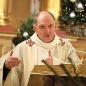 	Ks. prof. Muszala, z urodzenia andrychowianin, gościł w hałcnowskiej świątyni.