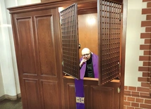 Ks. Marek Matyszek już rozpoczął swoje dyżury.
