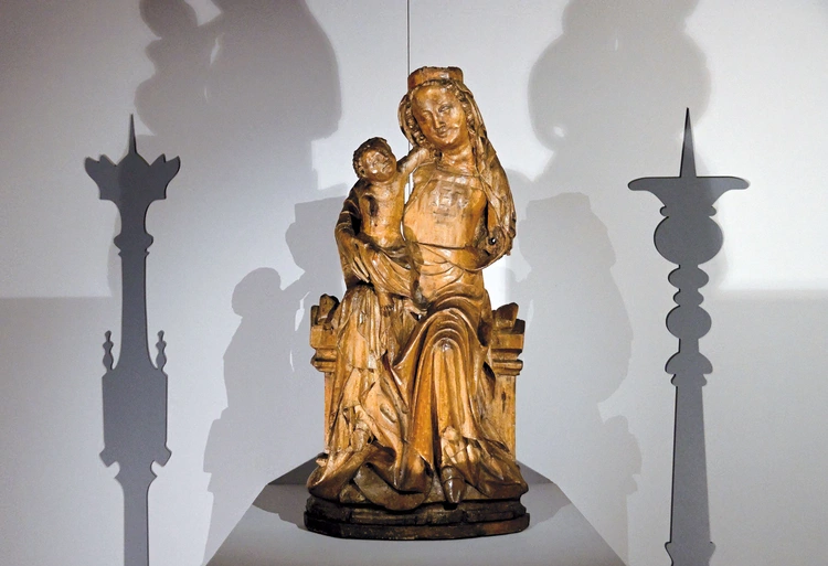 Madonna z Dzieciątkiem z około 1370 roku.