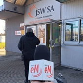 WUG. 10 poszkodowanych po zapaleniu metanu w kopalni Knurów-Szczygłowice