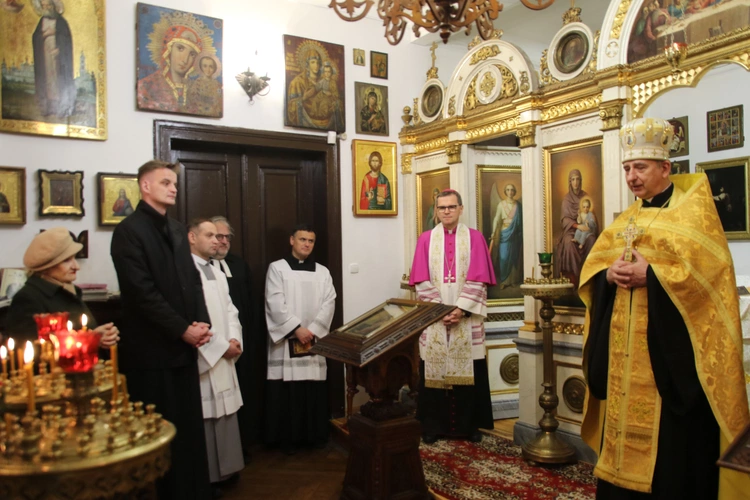 Płock. Wieczernia w cerkwi