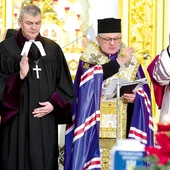 Na koniec liturgii wszyscy obecni przedstawiciele wyznań wspólnie udzielili zgromadzonym błogosławieństwa.