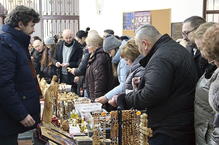 Wierni bardzo chętnie wsparli też chrześcijan m.in. z Betlejem.