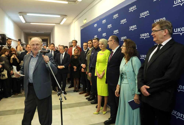 Nowe laboratoria kryminalistyczne