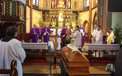 Legnica pożegnała kapłana