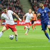 Robert Lewandowski z orzełkiem na piersi występuje 17 lat. Wciąż jest siłą napędową drużyny, która w tym roku powalczy o awans na turniej mistrzostw świata 
