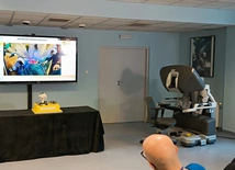 Katowice. 100 operacji z użyciem robota Da Vinci