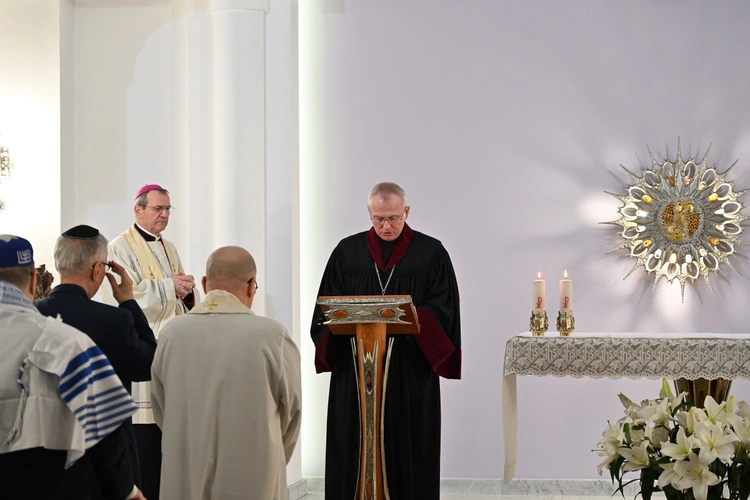 W Gdańsku do jednego Boga o pokój 