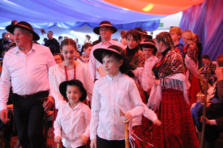 Pasierbiec. VI Festiwal Kolęd "Maleńkiemu Jezusowi"