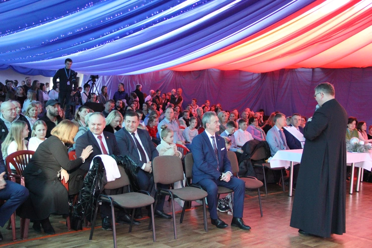 Pasierbiec. VI Festiwal Kolęd "Maleńkiemu Jezusowi"
