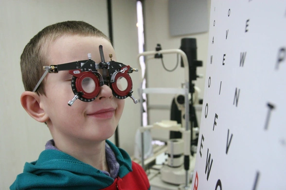 Zbadają wzrok 4 tys. uczniów szkół podstawowych