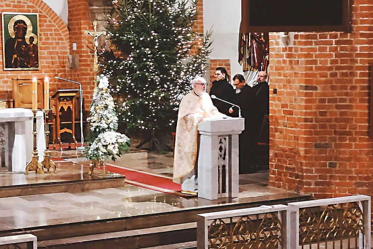 W zakończeniu ekumenicznych spotkań wzięli udział przedstawiciele różnych wspólnot chrześcijańskich. 