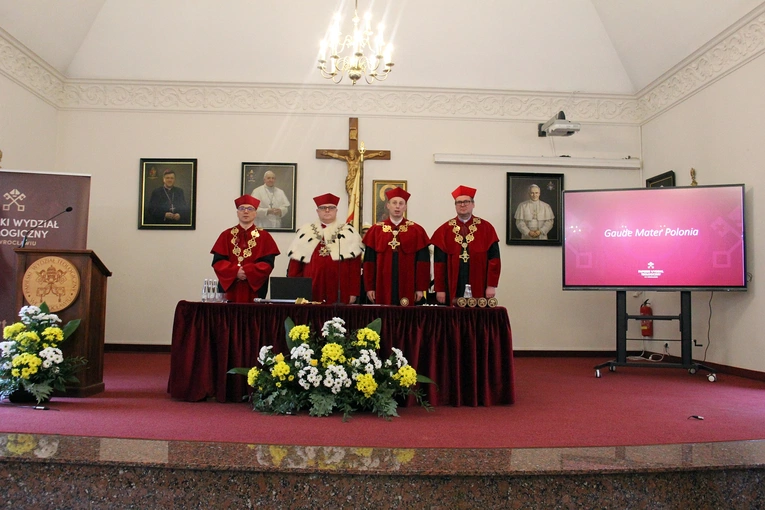 Święto PWT 2025 z Nuncjuszem Apostolskim w Polsce