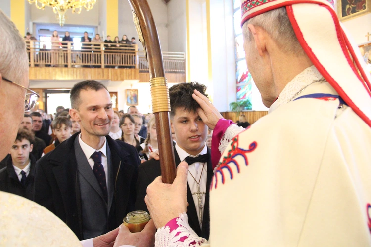 Bierzmowanie w Obidzy 2025