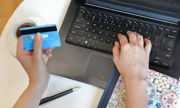 Handlujesz w internecie? Skarbówka się dowie