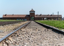 Rampa wyładowcza w byłym obozie KL Auschwitz-II Birkenau