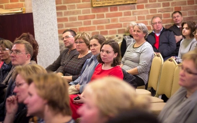 Synod Archidiecezji Wrocławskiej: przed nami dekanalne spotkania parafialnych zespołów